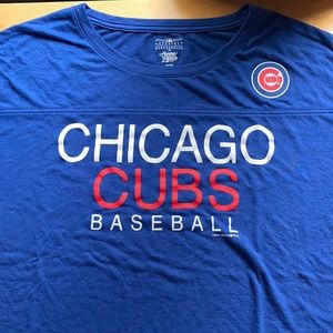 Chicago Cubs scoop-neck shirt